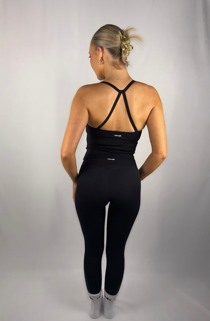 ‘BLACK’ leggings